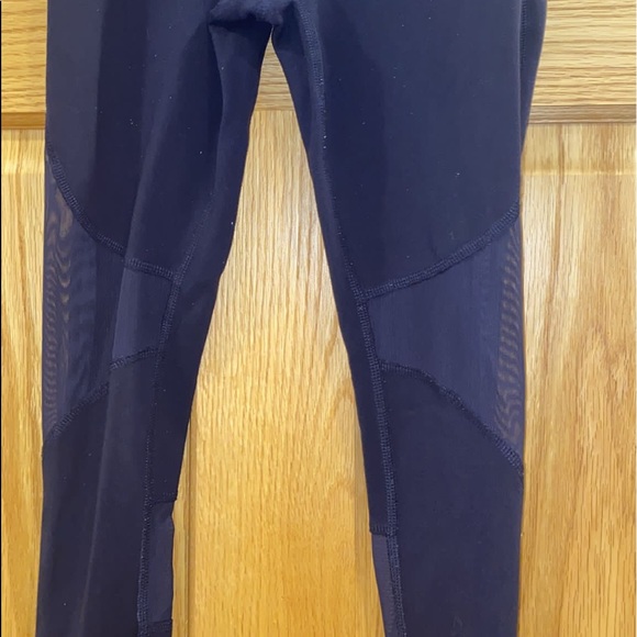 HIGH-WAIST 4 POCKET UTILITY LEGGING - Picture 4 of 11